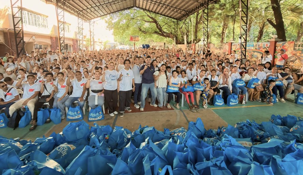 DigiPlus Foundation extends relief assistance to vulnerable transport workers, fire-affected families in Manila